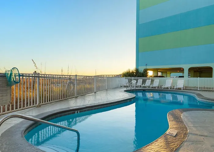 With Gulf View Direct Access Indoor Outdoor Pool 450 In Free Or Discounted Activities Every Day Holiday home Gulf Shores